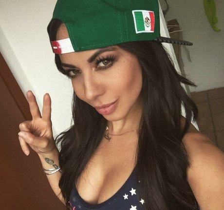 Jimena Sanchez photo 438
