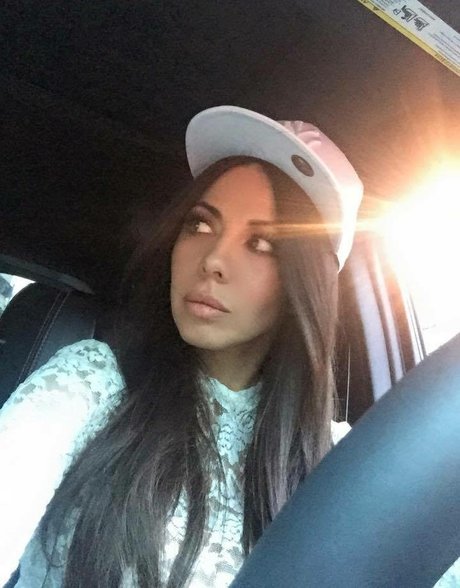 Jimena Sanchez photo 450