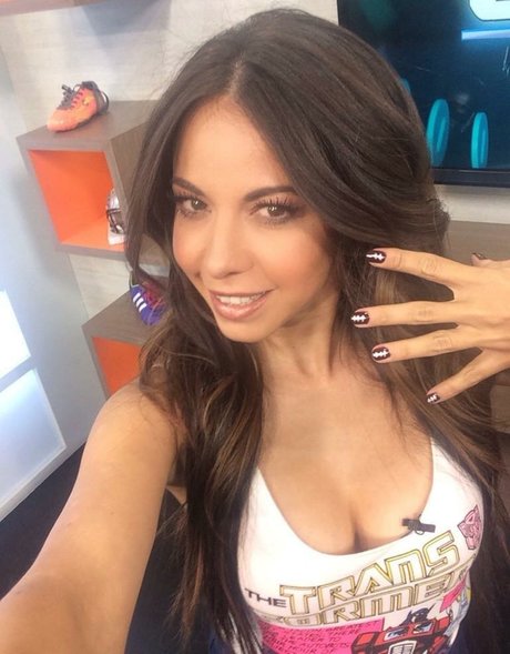 Jimena Sanchez photo 601