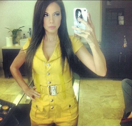 Jimena Sanchez photo 617