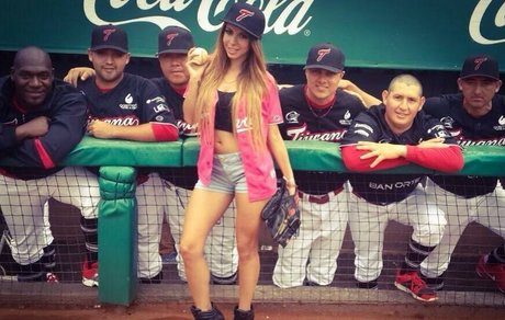 Jimena Sanchez photo 660