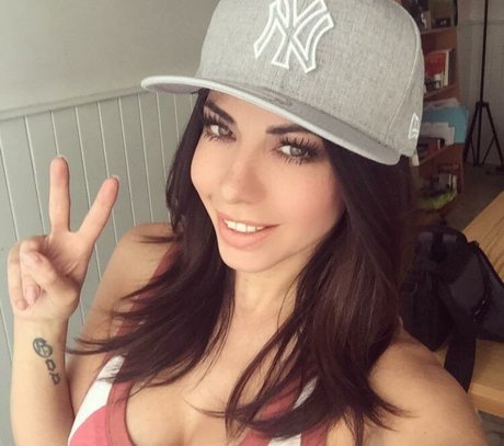 Jimena Sanchez photo 704