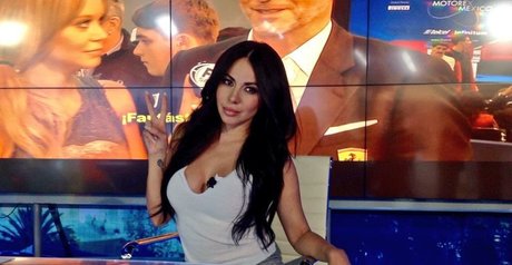 Jimena Sanchez photo 772