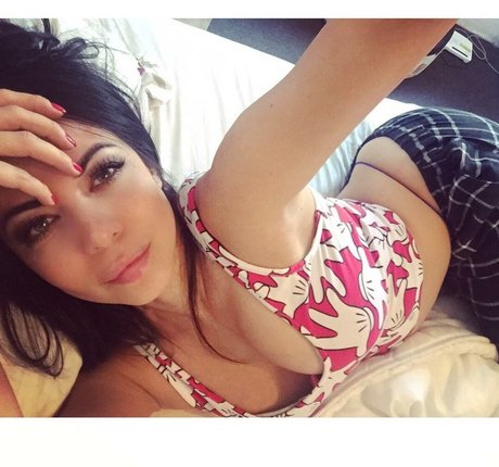 Jimena Sanchez photo 787