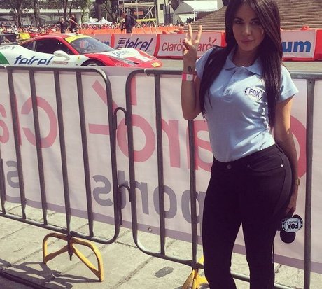 Jimena Sanchez photo 798