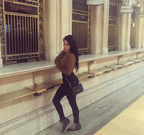 Jimena Sanchez photo 888