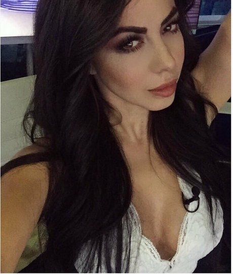 Jimena Sanchez photo 1013