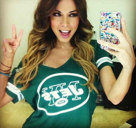 Jimena Sanchez photo 1070