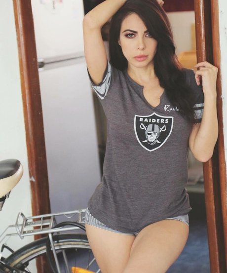 Jimena Sanchez photo 1193