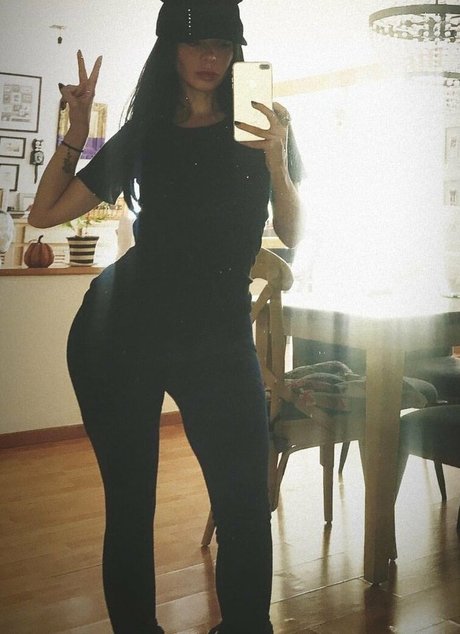 Jimena Sanchez photo 1295