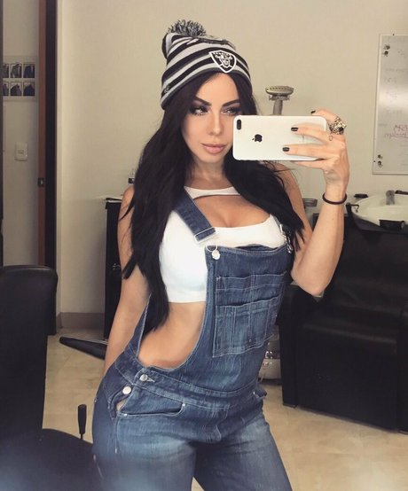 Jimena Sanchez photo 1305