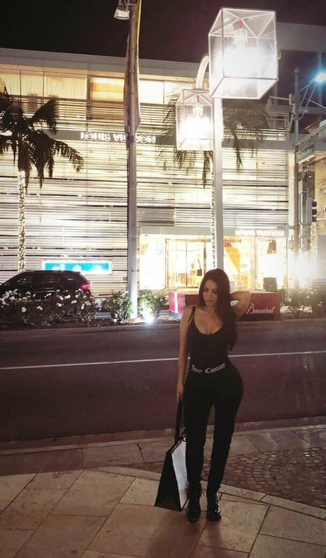 Jimena Sanchez photo 1308