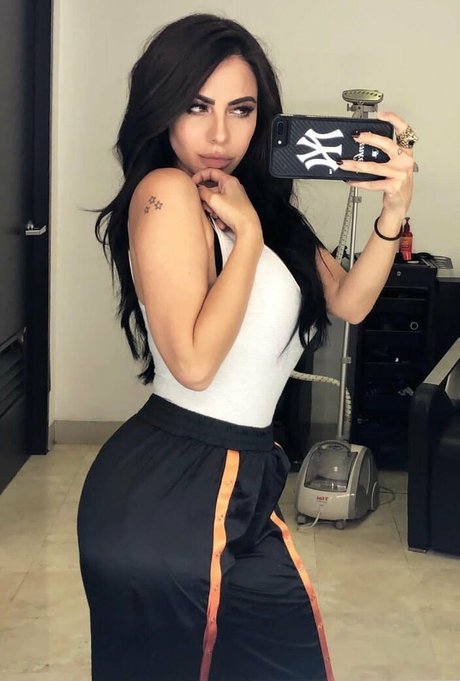 Jimena Sanchez photo 1333