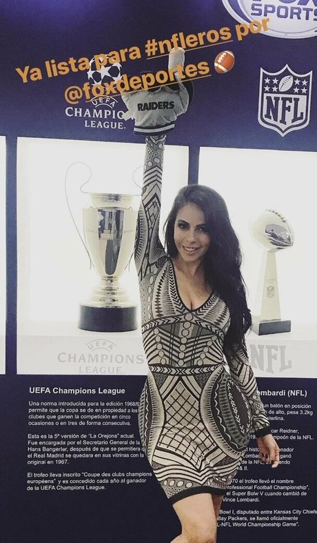 Jimena Sanchez photo 1388
