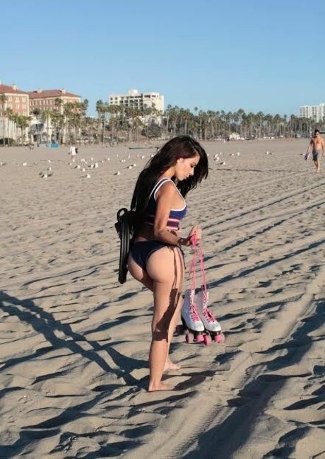 Jimena Sanchez photo 1403