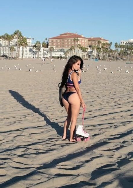 Jimena Sanchez photo 1413
