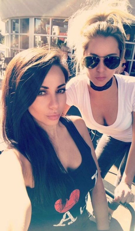 Jimena Sanchez photo 1441