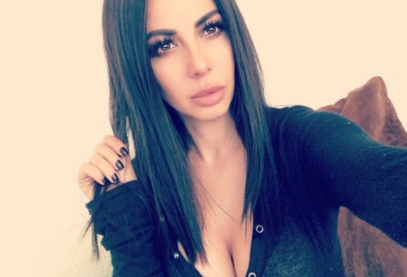 Jimena Sanchez photo 1556