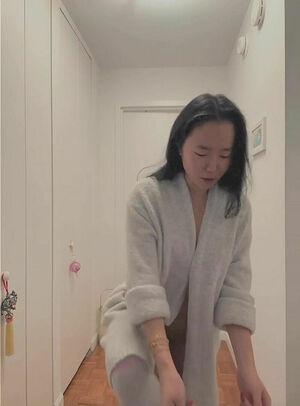 jiwon4u photo 4