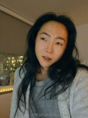 jiwon4u photo 11