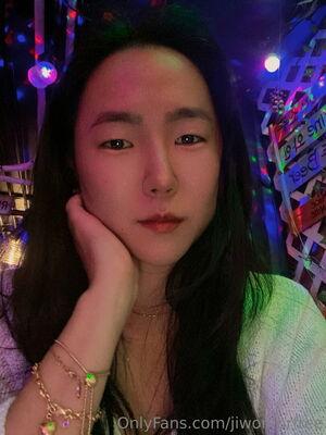 jiwon4u photo 19