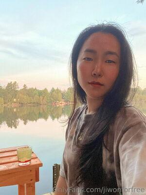 jiwon4u photo 27