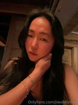 jiwon4u photo 29