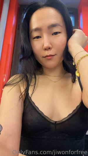 jiwon4u photo 51