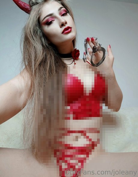 Joleany photo 7