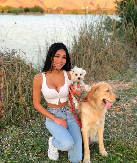 Joleen Diaz photo 54