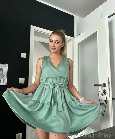 Joliexxx1 photo 14