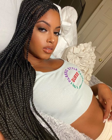 Jonica Keating photo 14