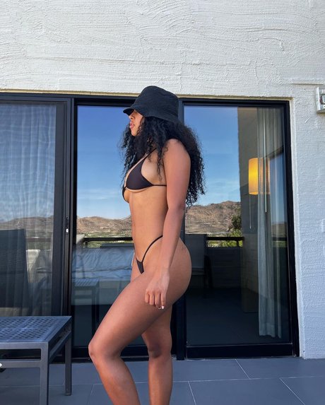 Jonica Keating photo 34