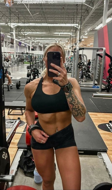 Jordan Elizabeth photo 18