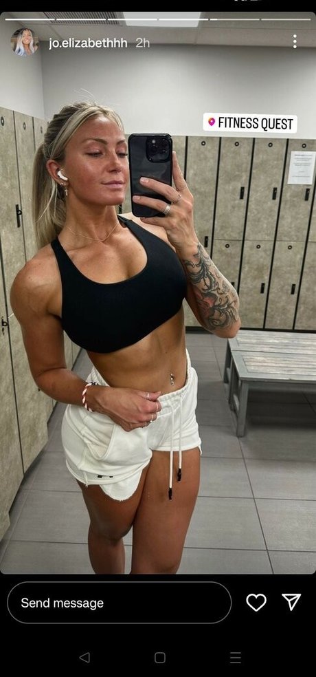 Jordan Elizabeth photo 19