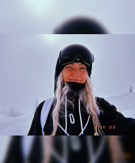Jordan Elizabeth photo 94