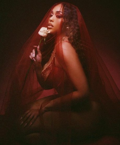 Jordyn Woods photo 18