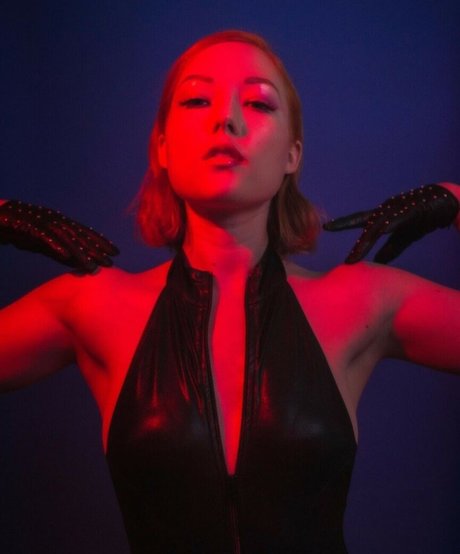 Josephine McAdam photo 9