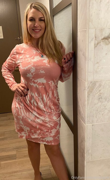 Joslyn Jane photo 36