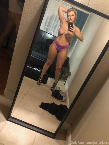 Joslyn Jane photo 49