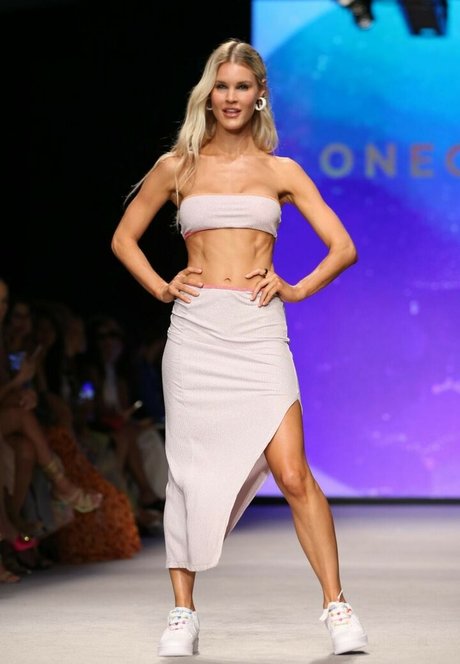 Joy Corrigan photo 539