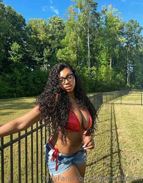 Joyythestallion photo 142