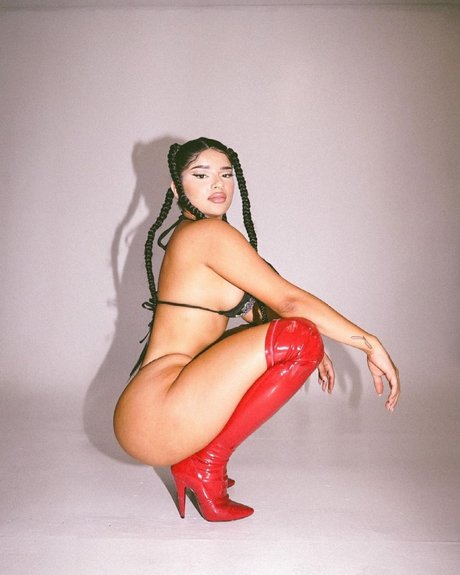 Juanita belle photo 537