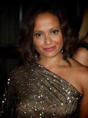 Judy Reyes photo 8