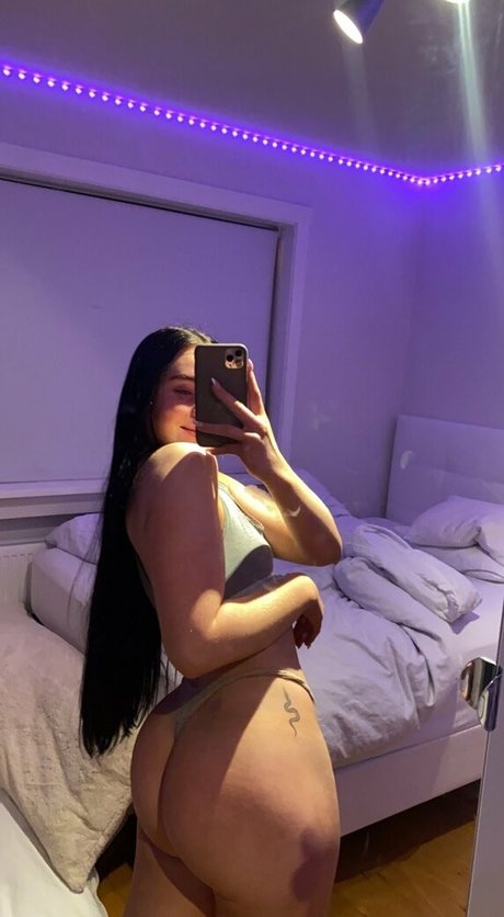 Juicyicelandicbooty photo 21