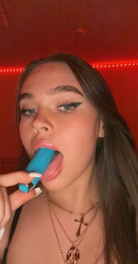 Juicyicelandicbooty photo 22