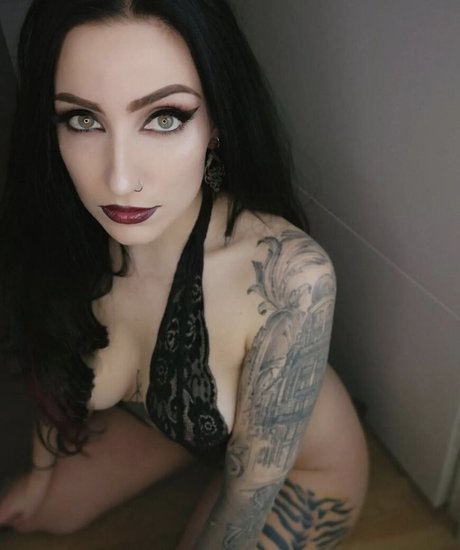 JuicyJayne photo 35
