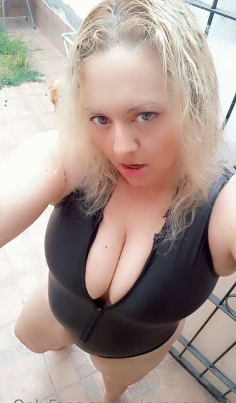 Juicypussyhot photo 24