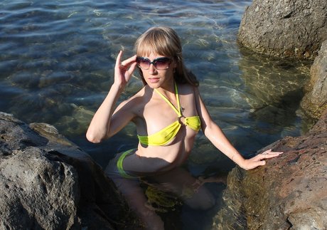 Jul_bikini photo 140