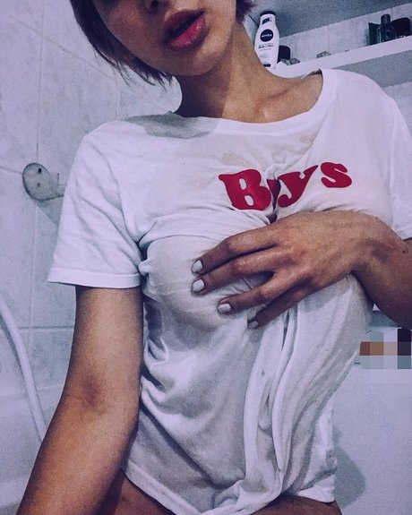 Julez Notyourwaifu photo 27